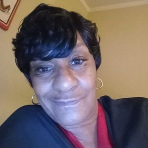 Meet your Posher, Constance